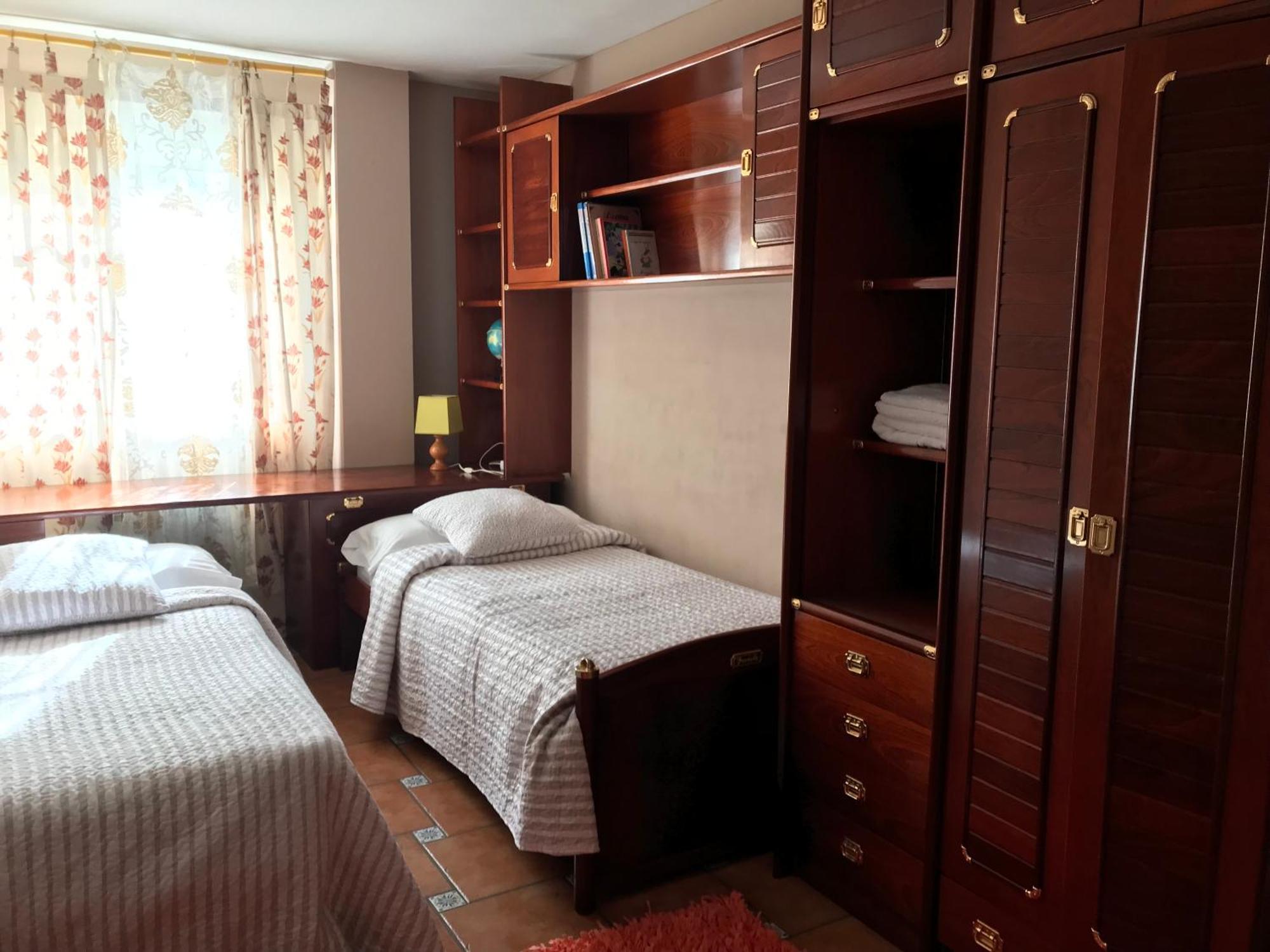 Apartamento Con Amplia Terraza Cerca Del Hospital Clinico Σαντιάγο ντε Κομποστέλα Εξωτερικό φωτογραφία